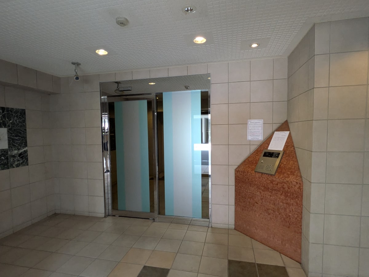 v20251013150705/fresh/building/J00100633643_11