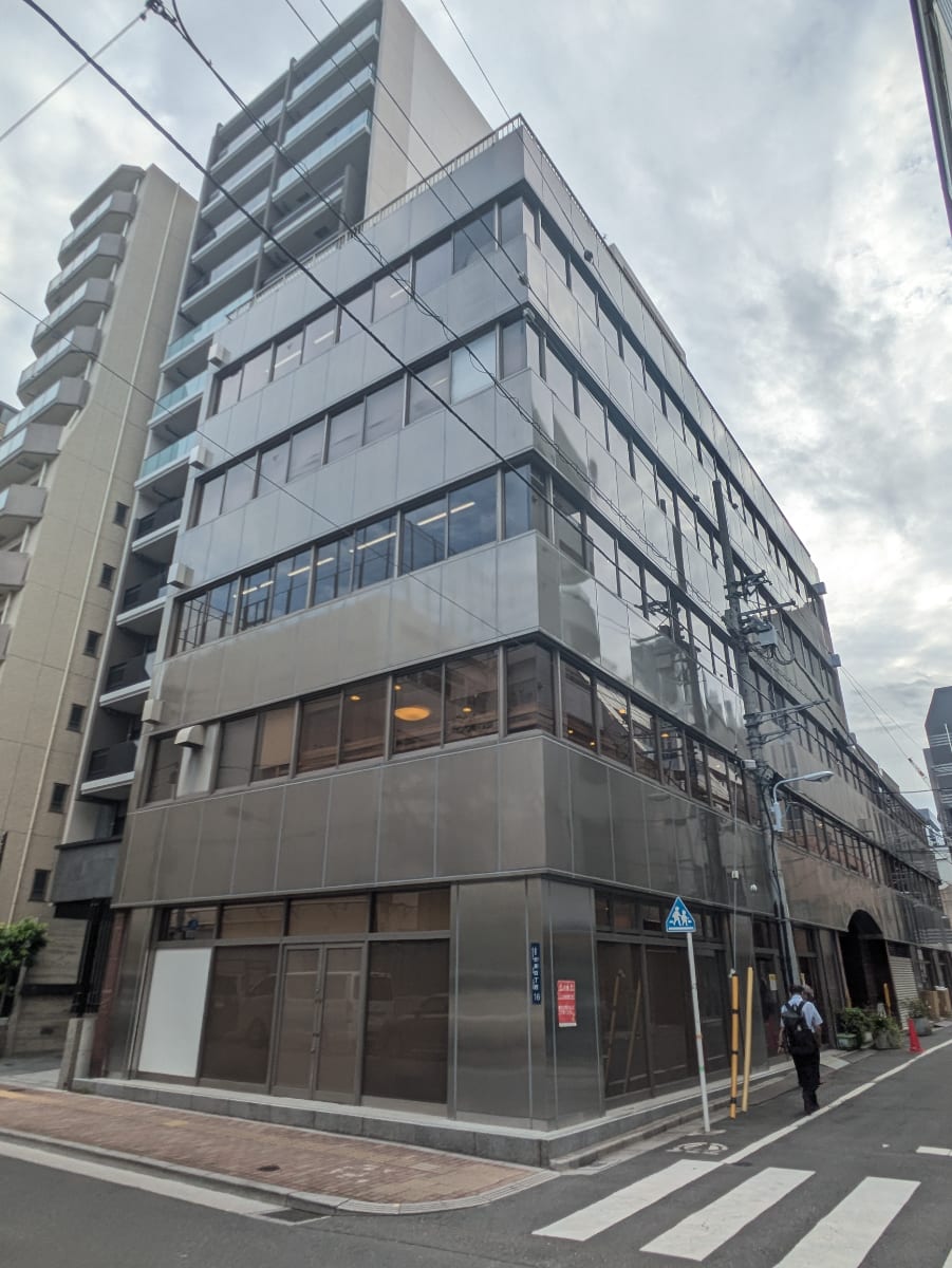 v20251014150838/fresh/building/J00100389084_1
