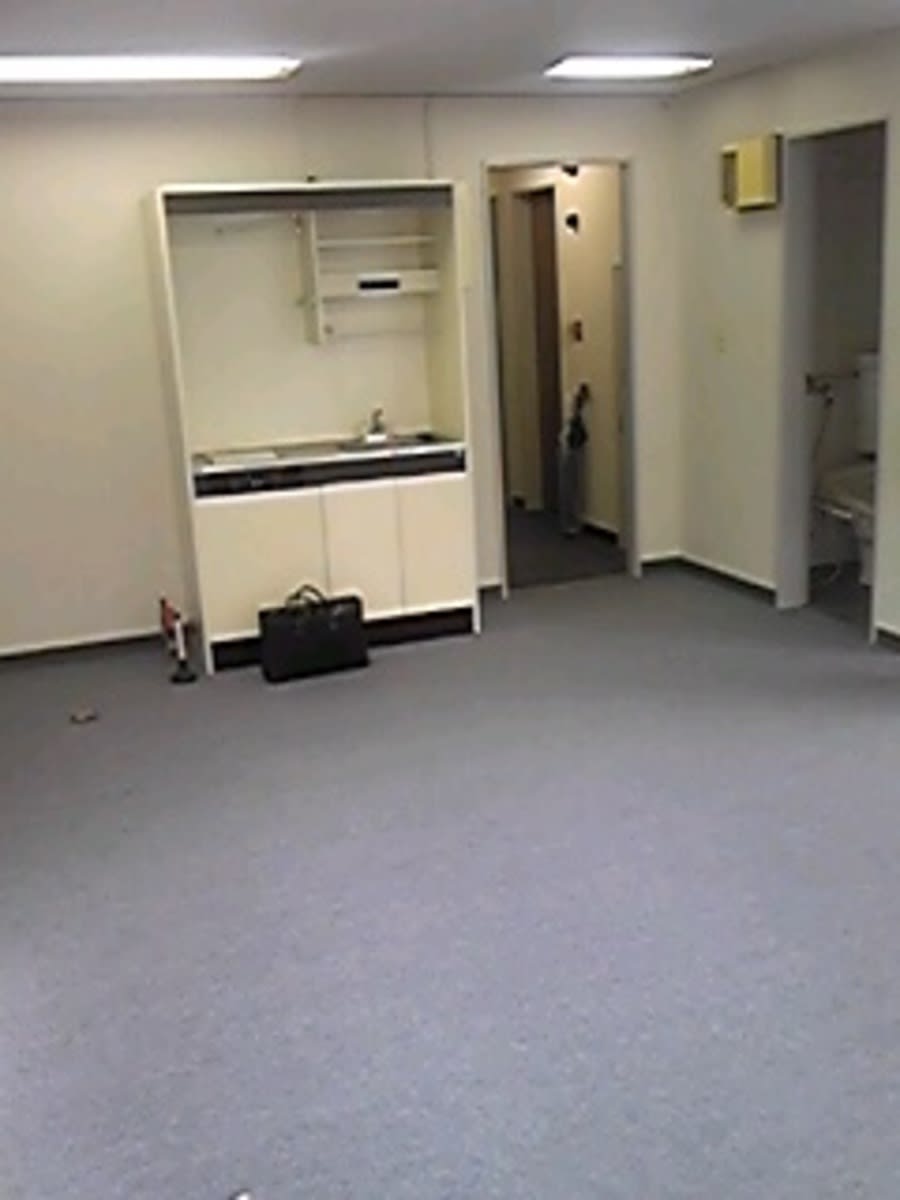 v20251014150838/fresh/building/J00100403433_6