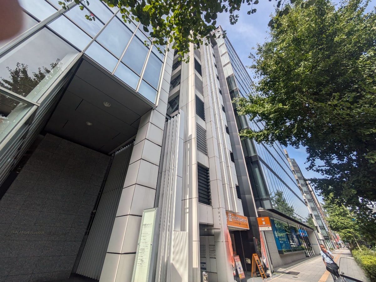 v20251014150838/fresh/building/J00100418892_6