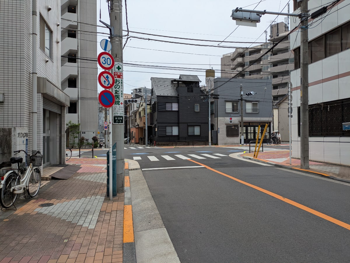 v20251014150839/fresh/building/J00100364960_11