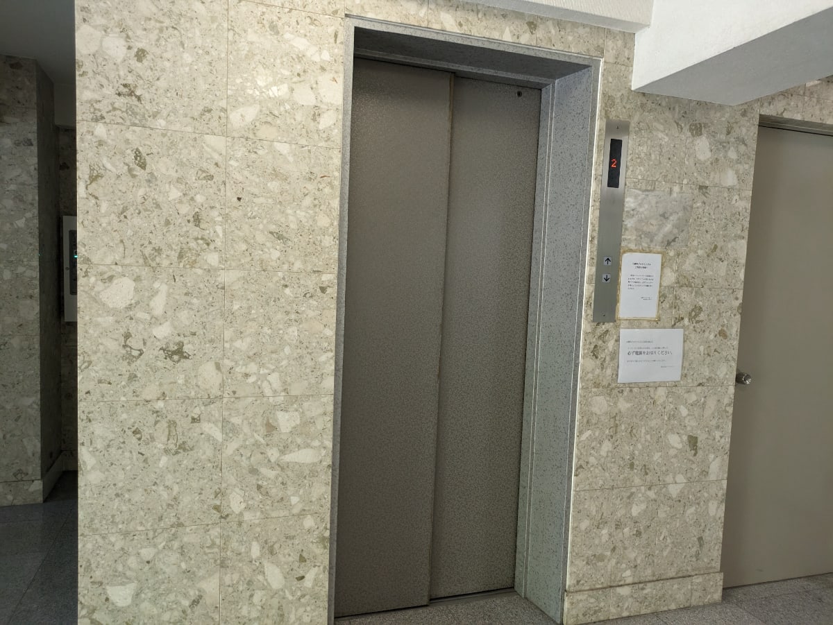 v20251014150839/fresh/building/J00100366689_16
