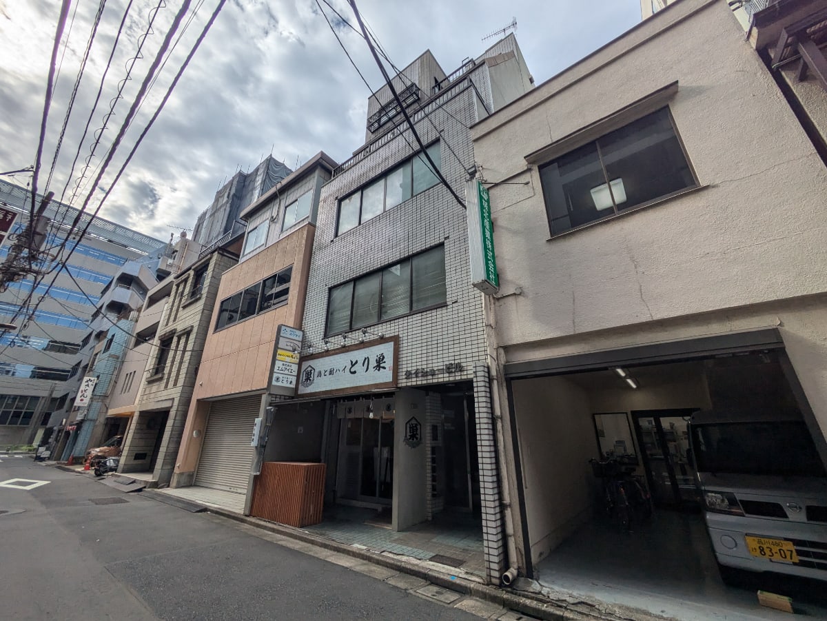 v20251014150839/fresh/building/J00100369023_6