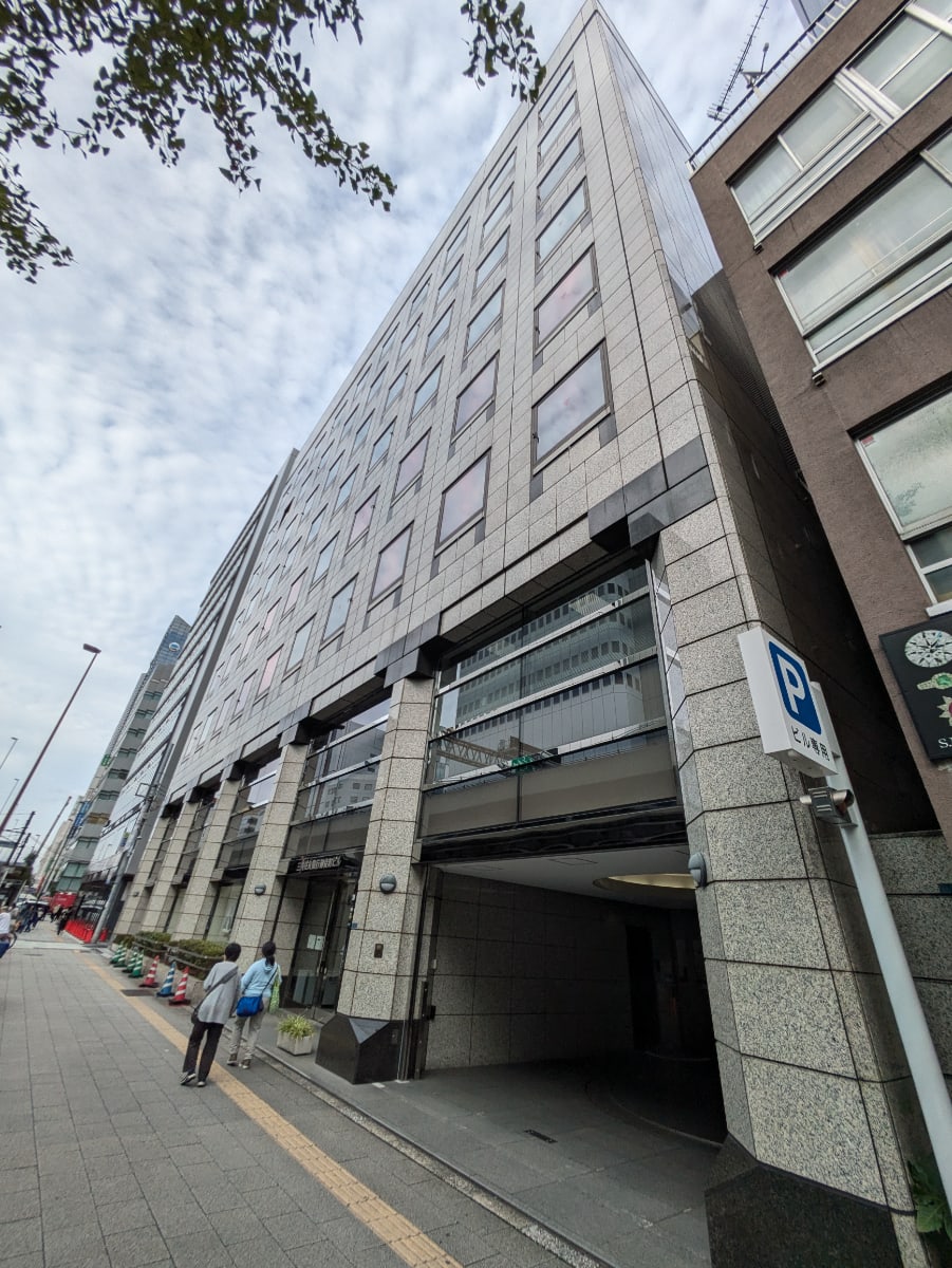 v20251014150839/fresh/building/J00100370675_5