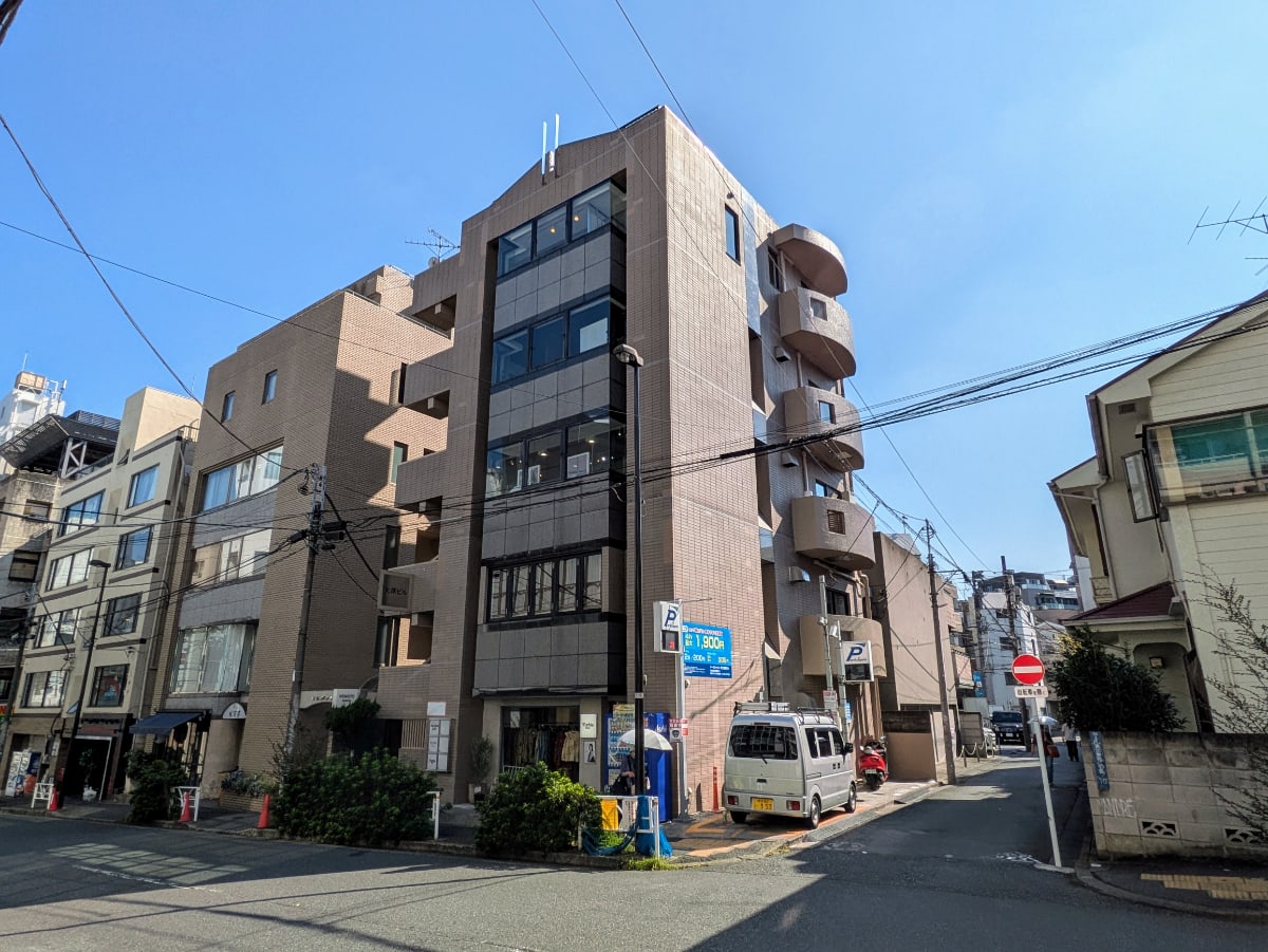 v20251014150839/fresh/building/J00100374741_7