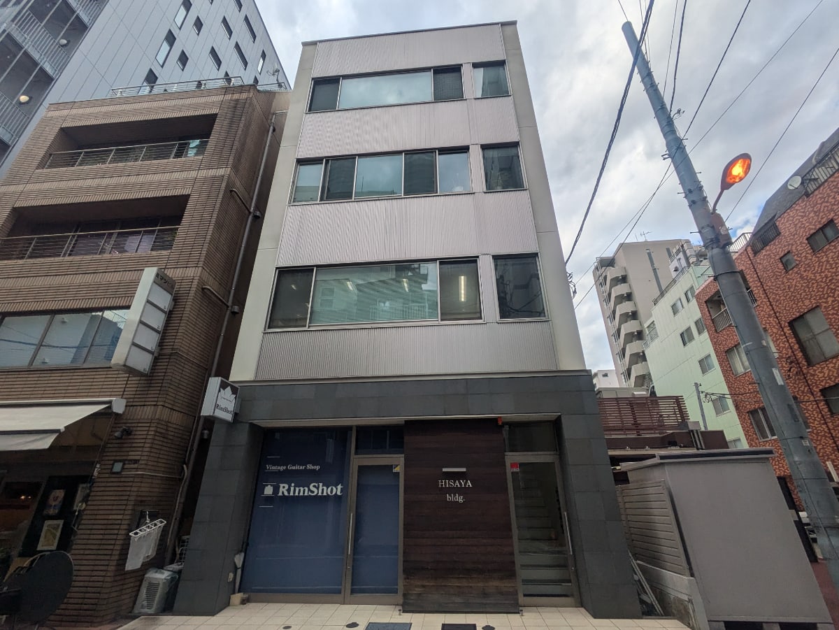 v20251014150839/fresh/building/J00100376523_1