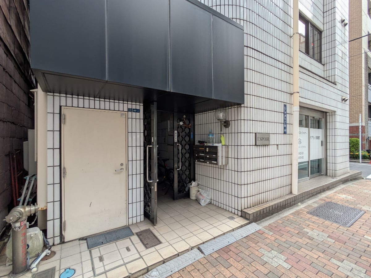 v20251014150839/fresh/building/J00100380087_12