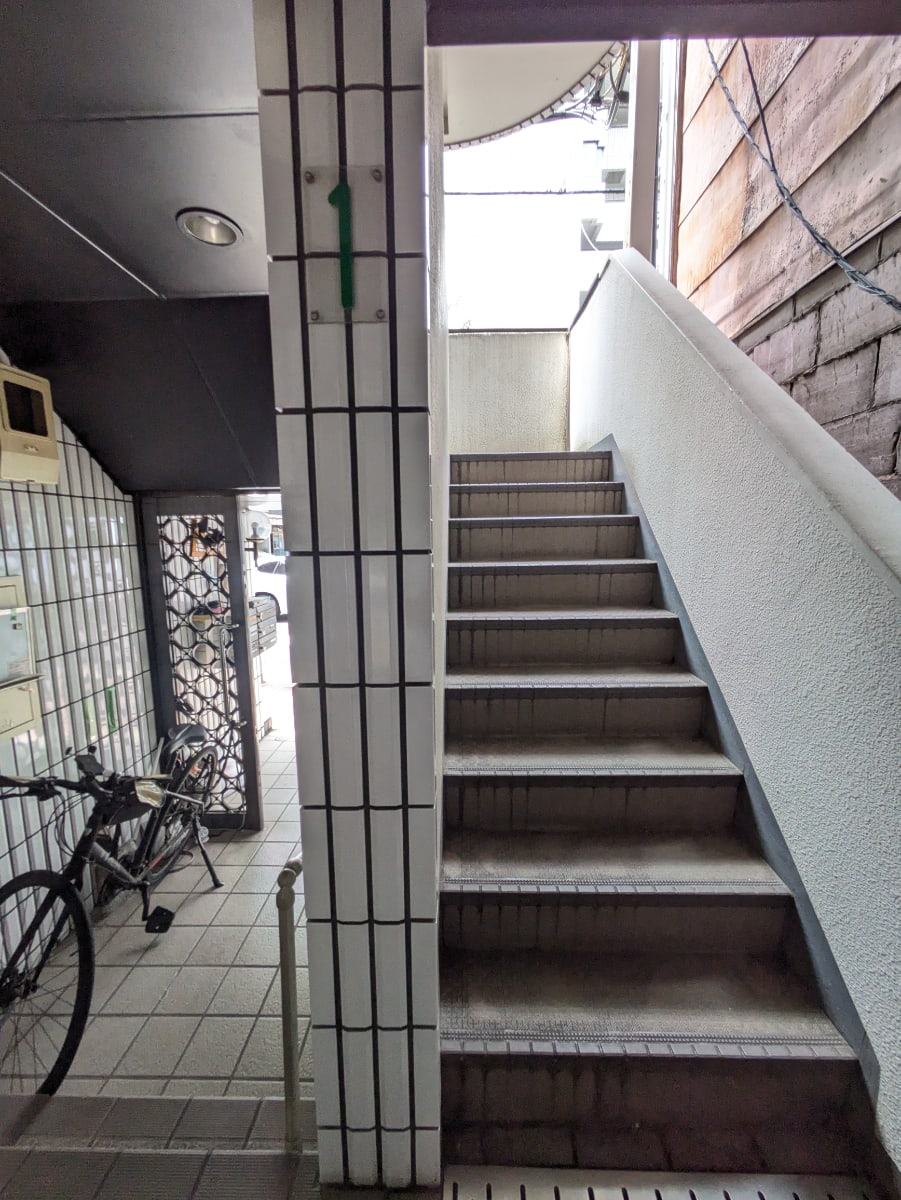 v20251014150839/fresh/building/J00100380087_14