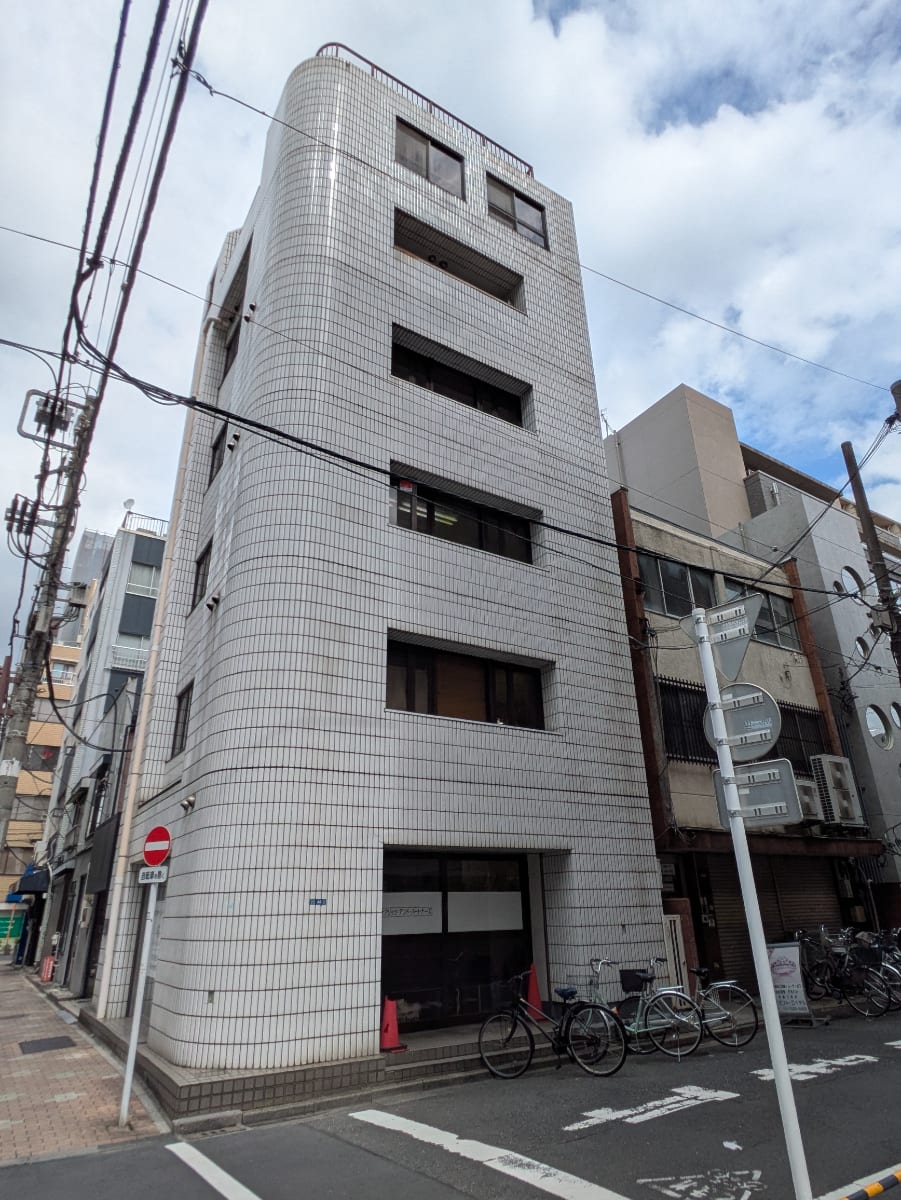 v20251014150839/fresh/building/J00100380087_7