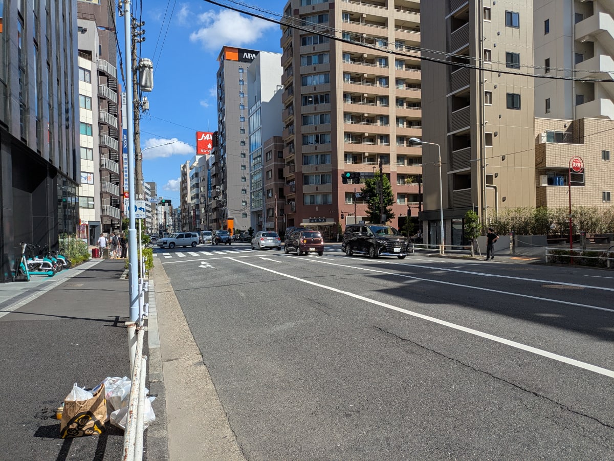 v20251014150839/fresh/building/J00100381200_15