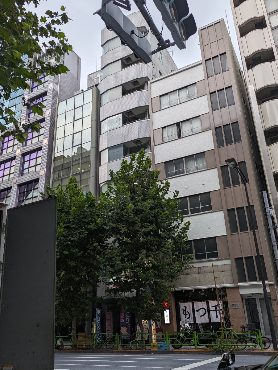 v20251014150839/fresh/building/J00100381405_6