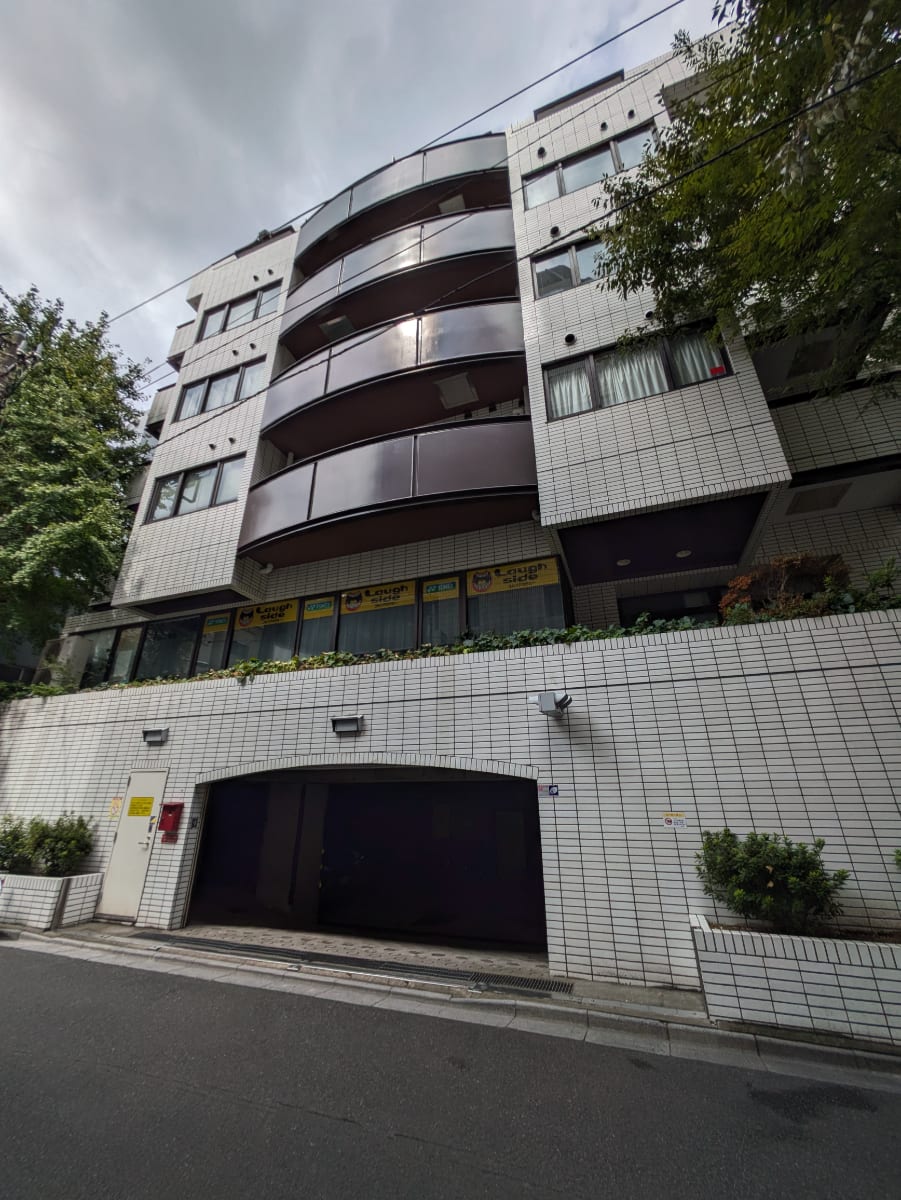 v20251014150839/fresh/building/J00100381766_10