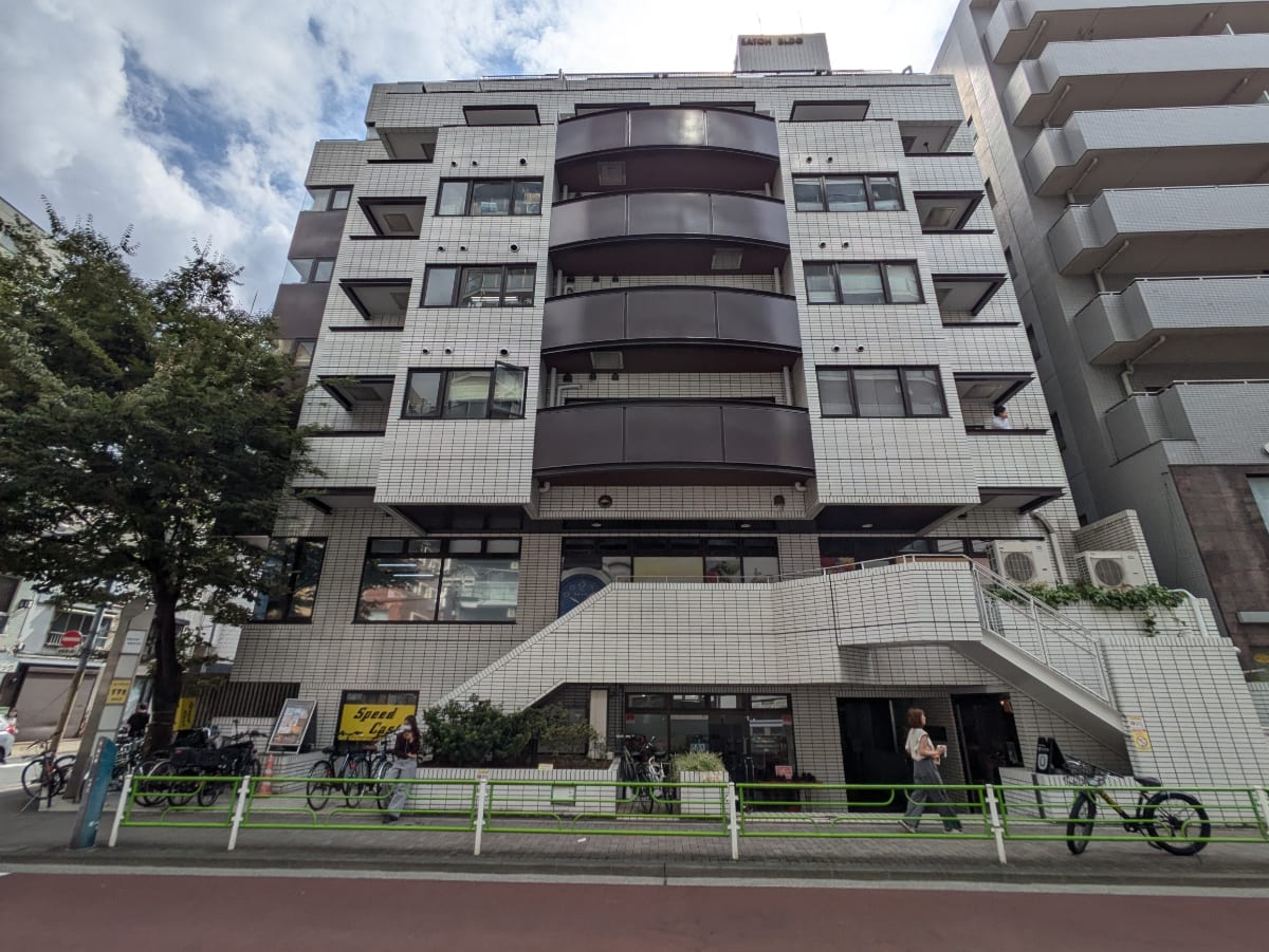 v20251014150839/fresh/building/J00100381766_16