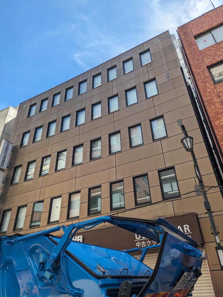 v20251014150839/fresh/building/J00100385617_6