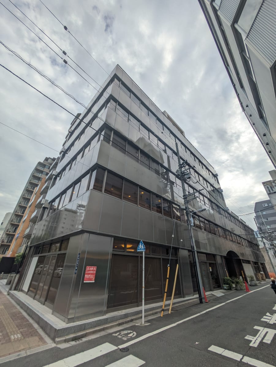 v20251014150839/fresh/building/J00100389084_8