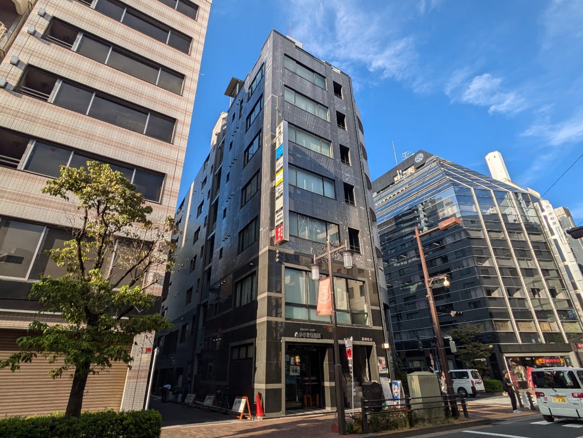 v20251014150839/fresh/building/J00100389990_6