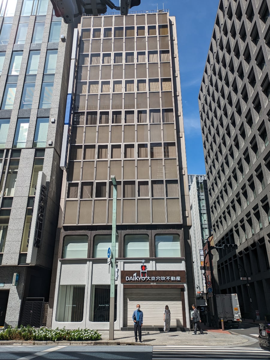 v20251014150839/fresh/building/J00100392465_6