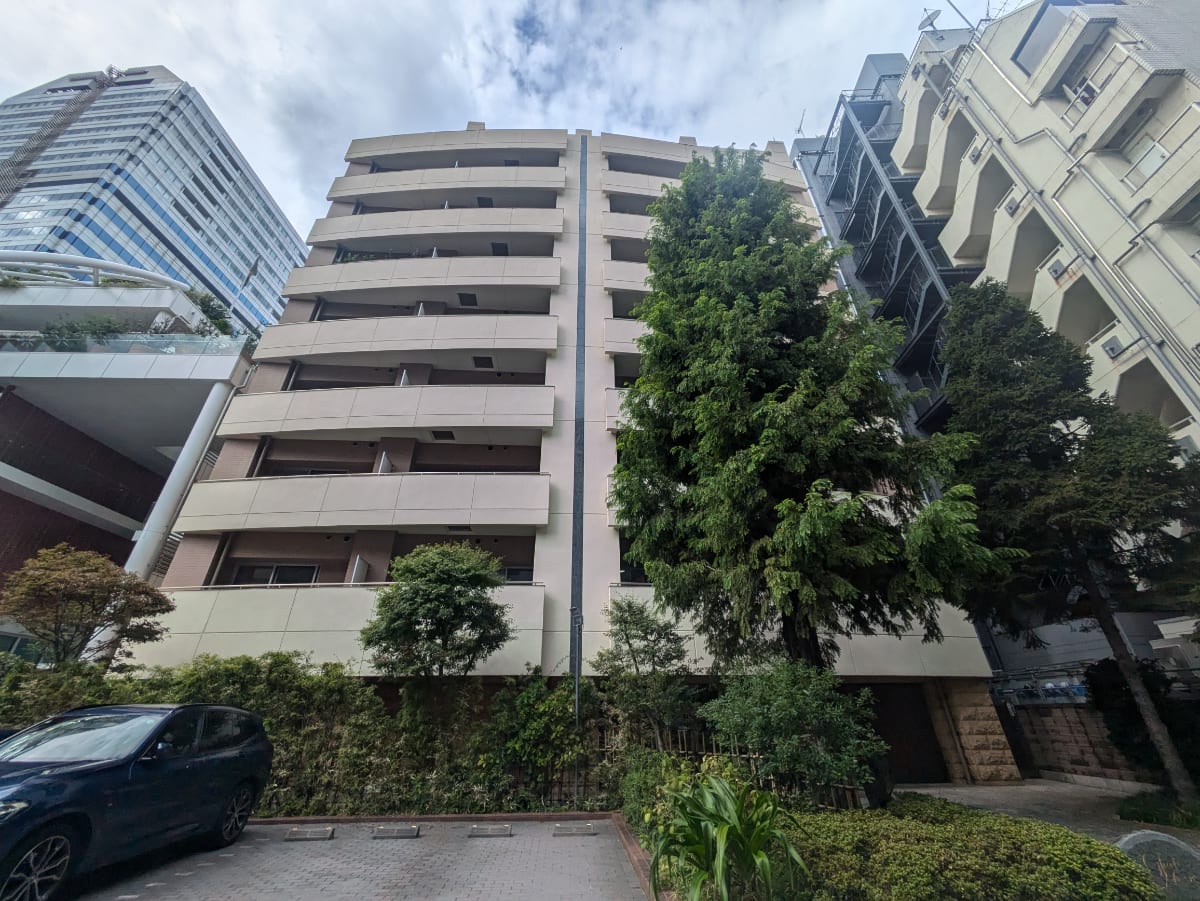 v20251014150839/fresh/building/J00100395156_1