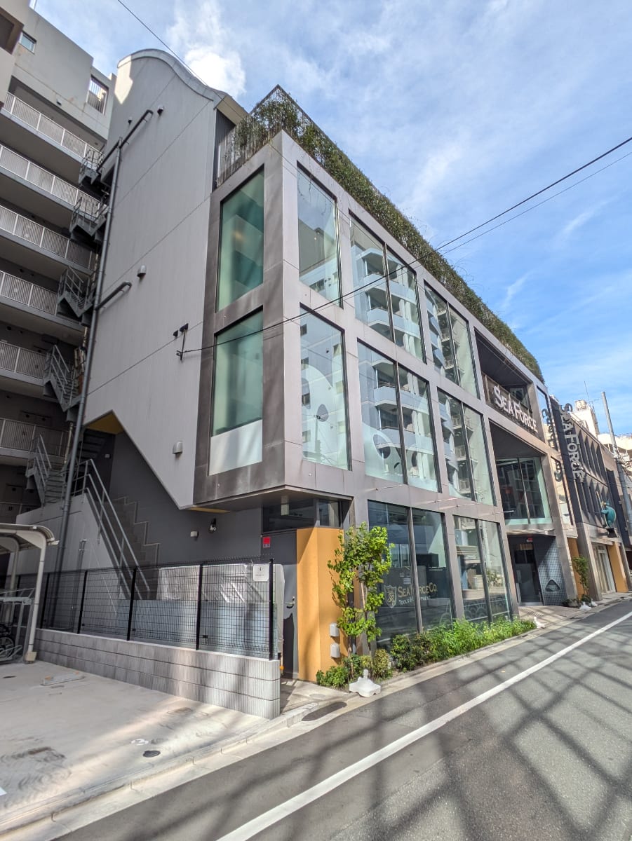 v20251014150839/fresh/building/J00100402461_5