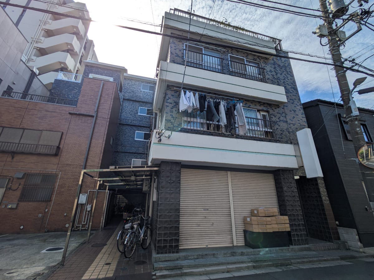 v20251014150839/fresh/building/J00100407053_6