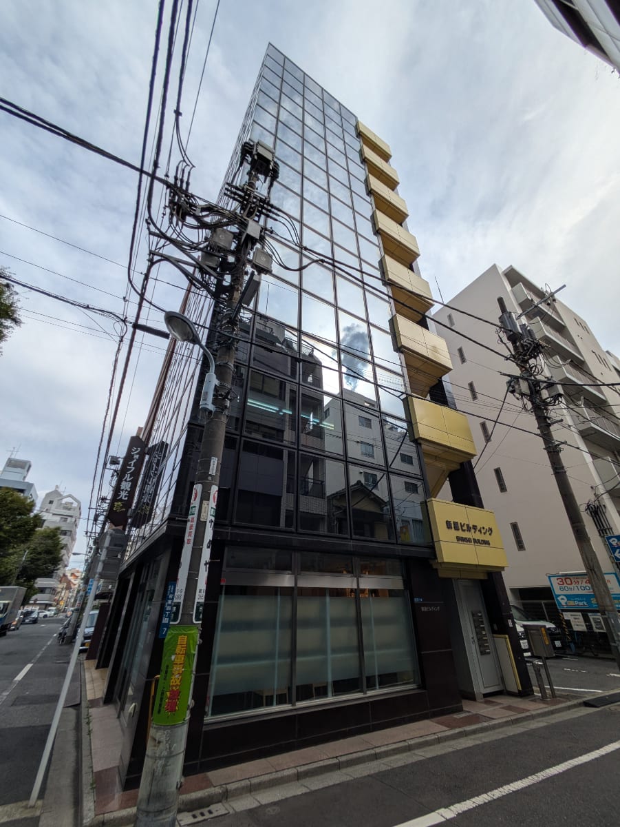 v20251014150839/fresh/building/J00100415005_12