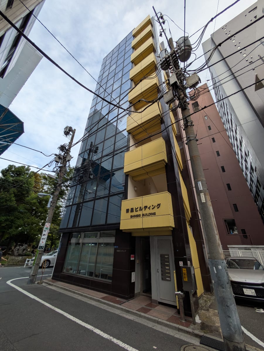 v20251014150839/fresh/building/J00100415005_14