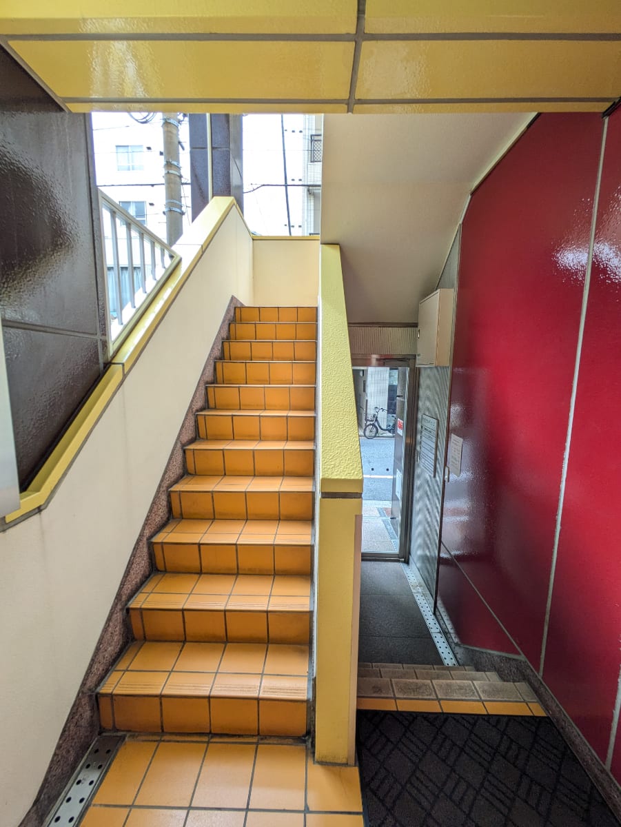 v20251014150839/fresh/building/J00100415005_19