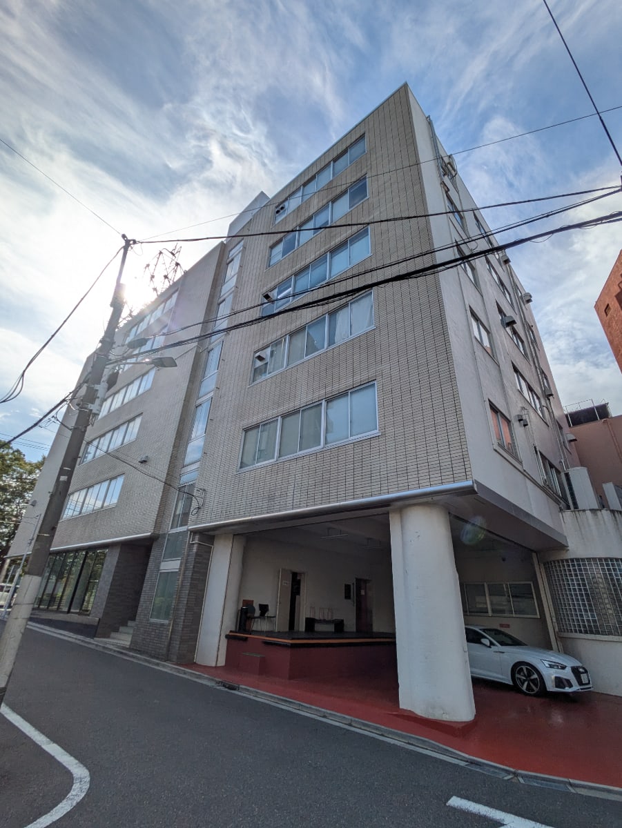 v20251014150839/fresh/building/J00100415261_10