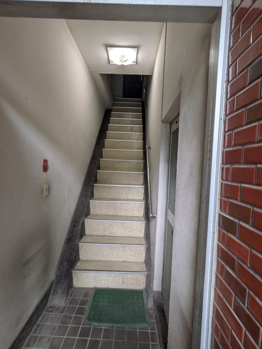 v20251014150839/fresh/building/J00100421537_4