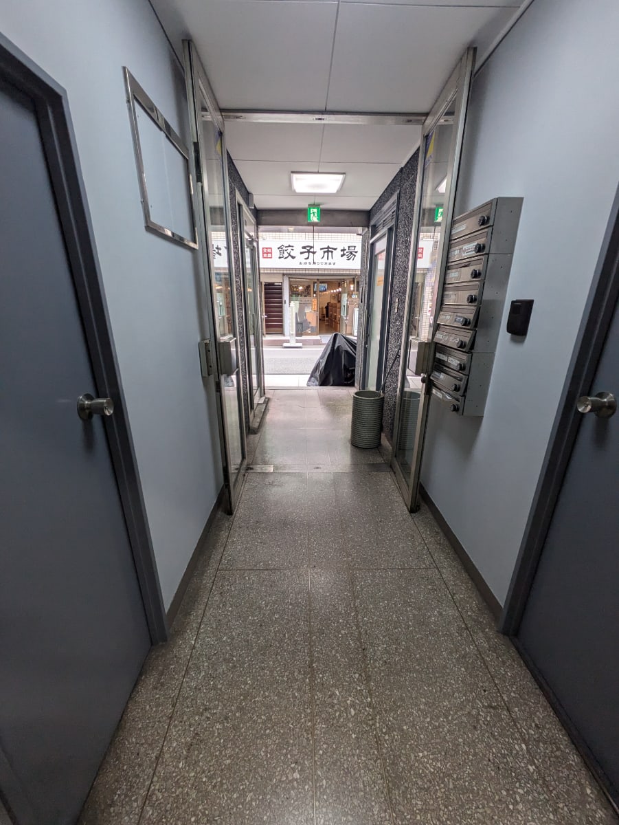 v20251014150839/fresh/building/J00100441545_10