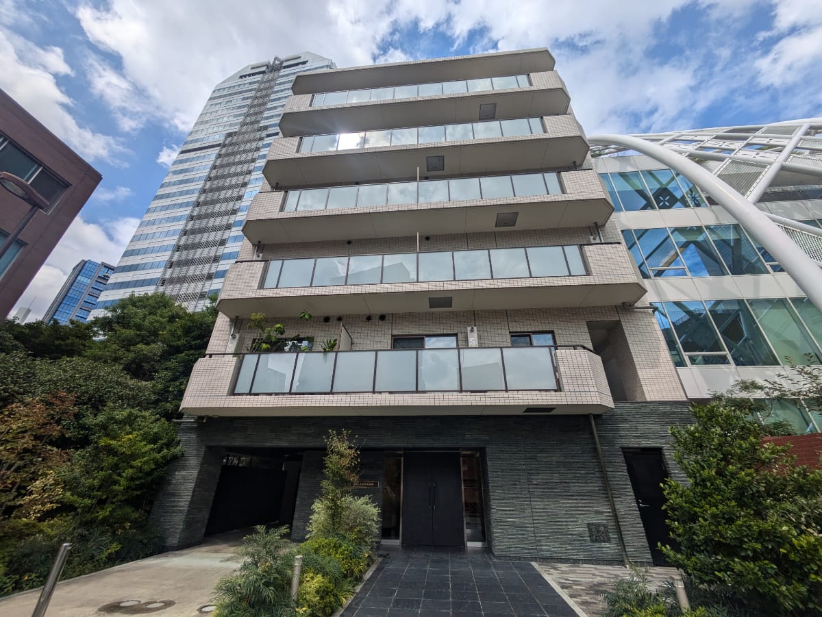 v20251014150839/fresh/building/J00100478945_1