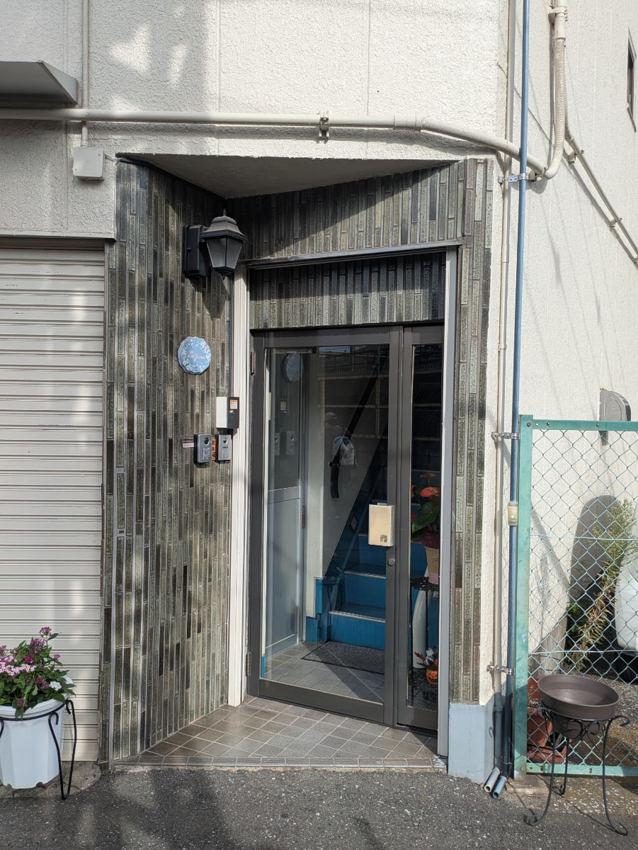 v20251014150839/fresh/building/J00100482641_3
