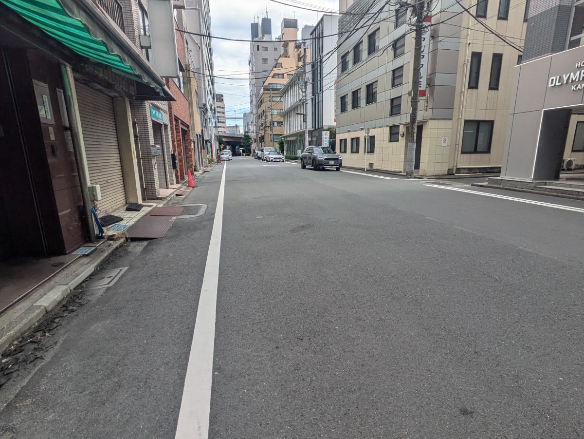 v20251014150839/fresh/building/J00100608659_17