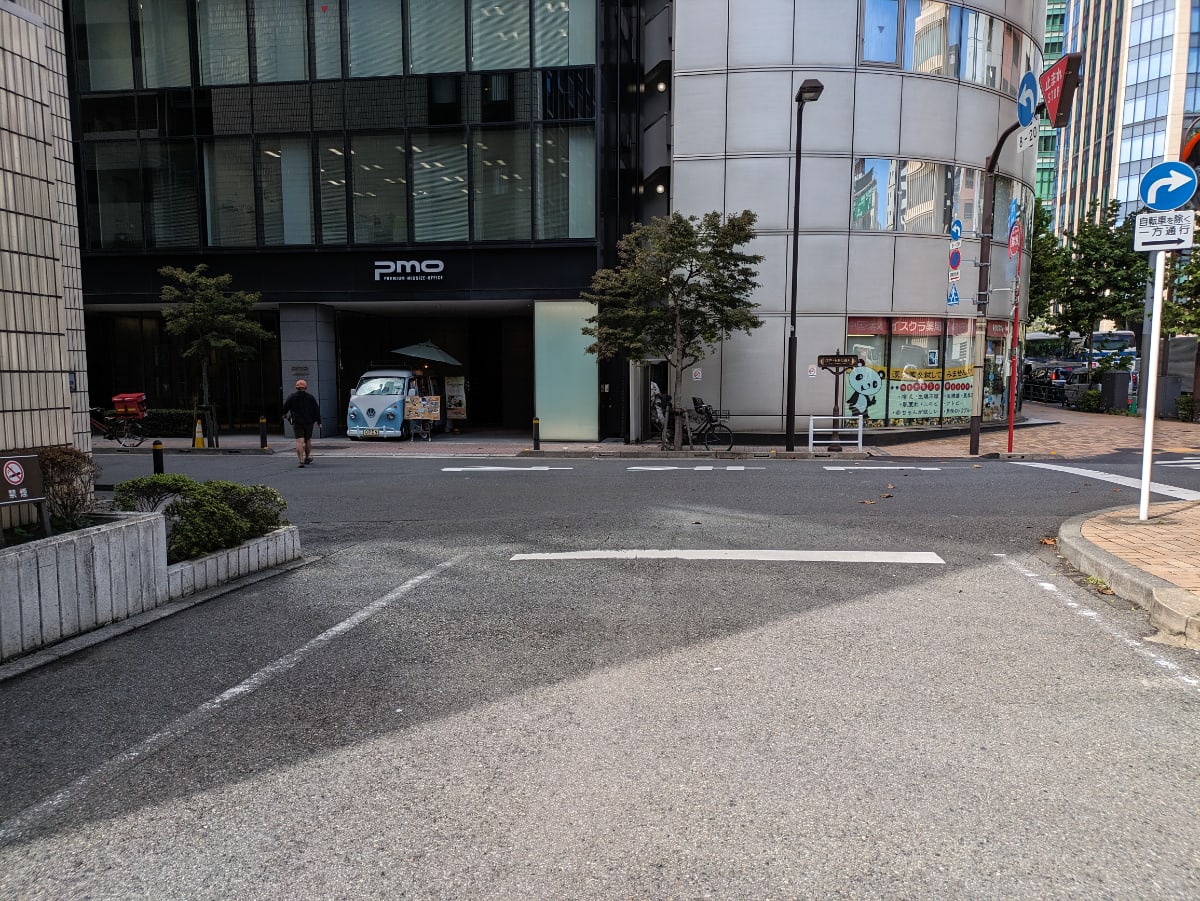 v20251015150655/fresh/building/J00100392631_13