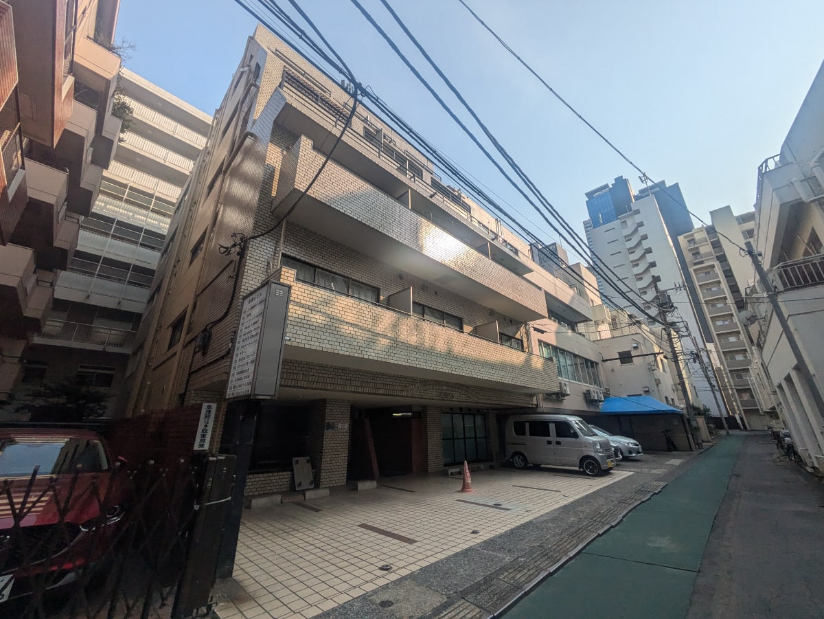 v20251016150709/fresh/building/J00100375376_5