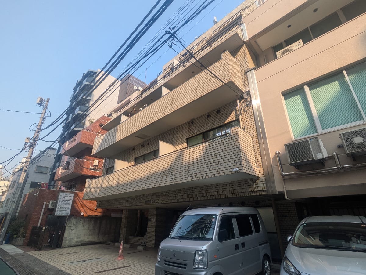 v20251016150709/fresh/building/J00100375376_6