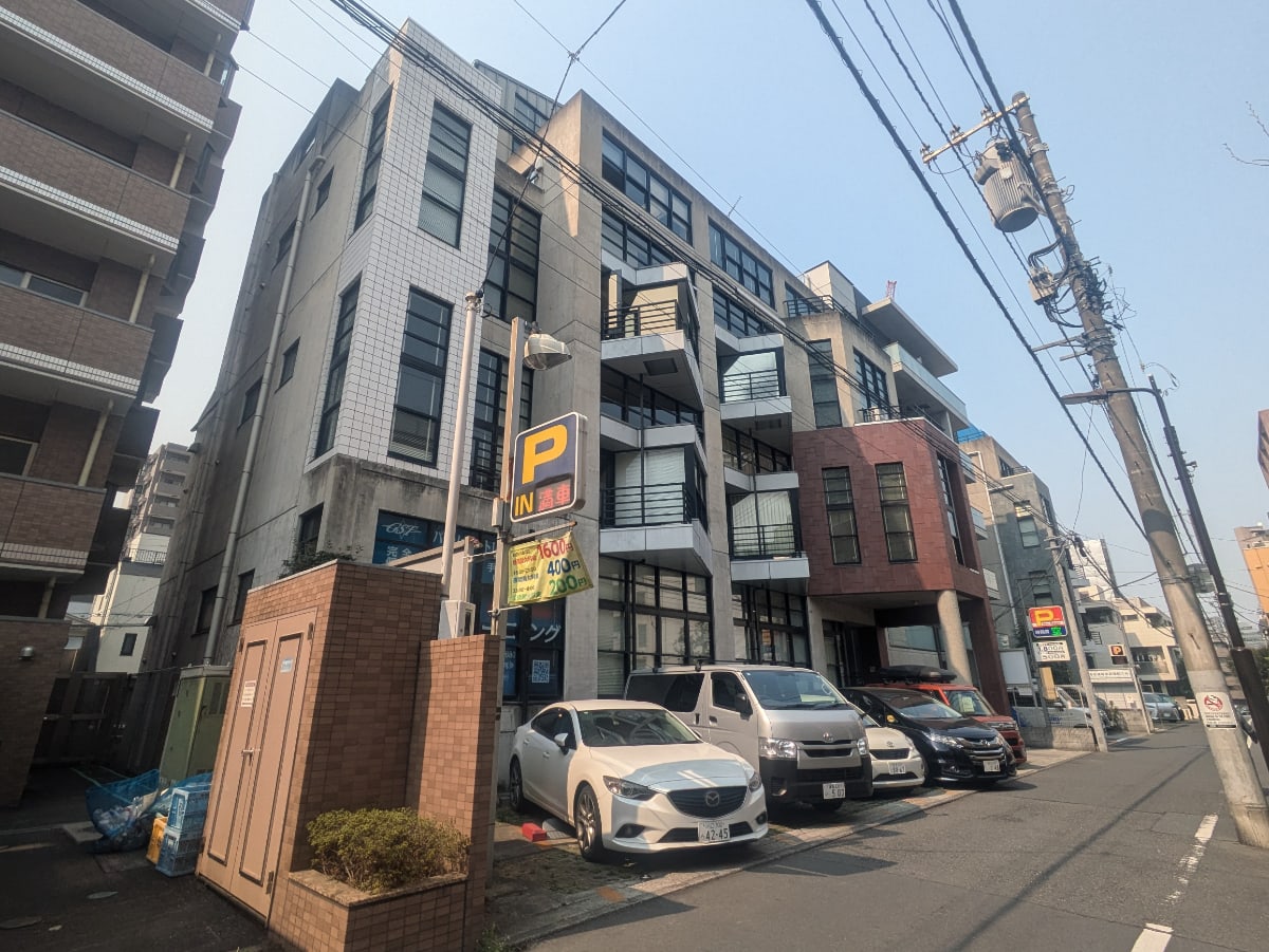 v20251016150709/fresh/building/J00100381940_1