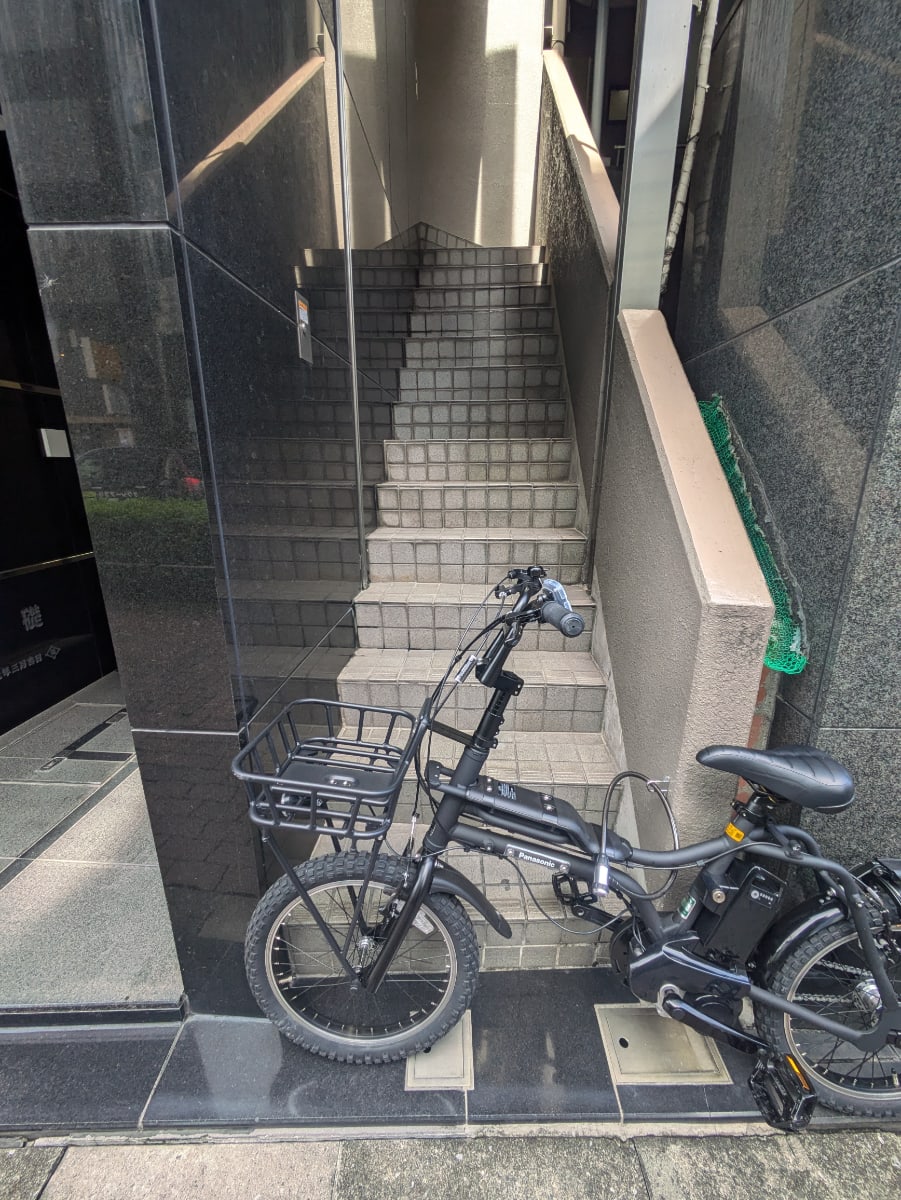 v20251016150709/fresh/building/J00100384861_12