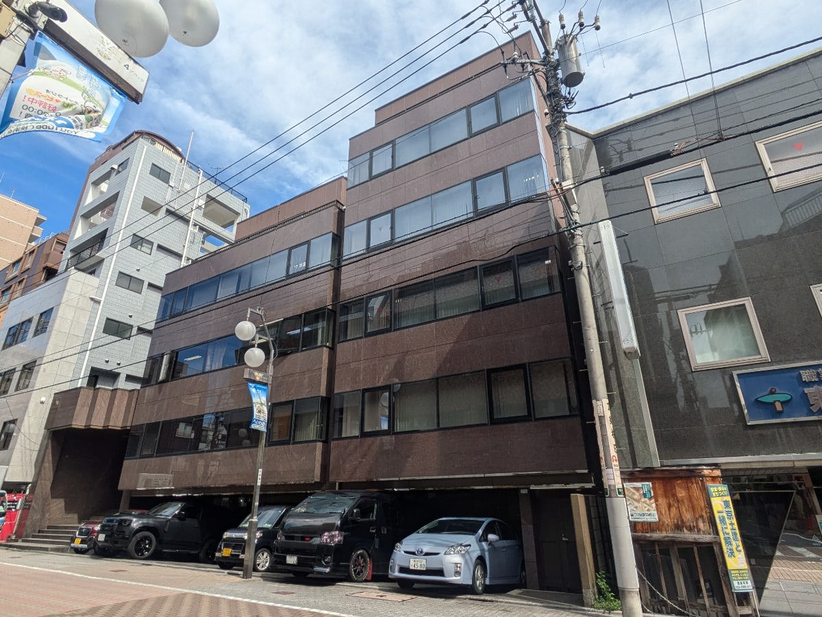 v20251016150709/fresh/building/J00100389026_5