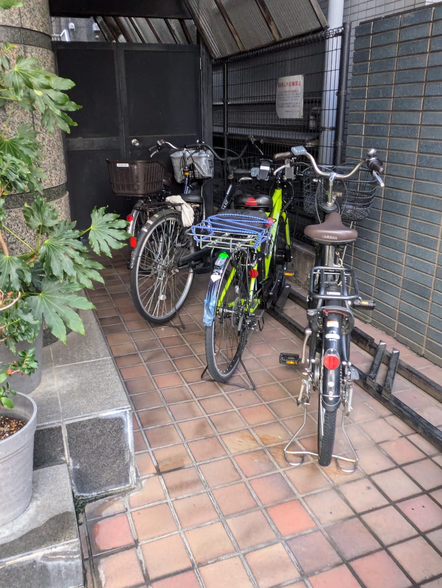 v20251016150709/fresh/building/J00100389198_7