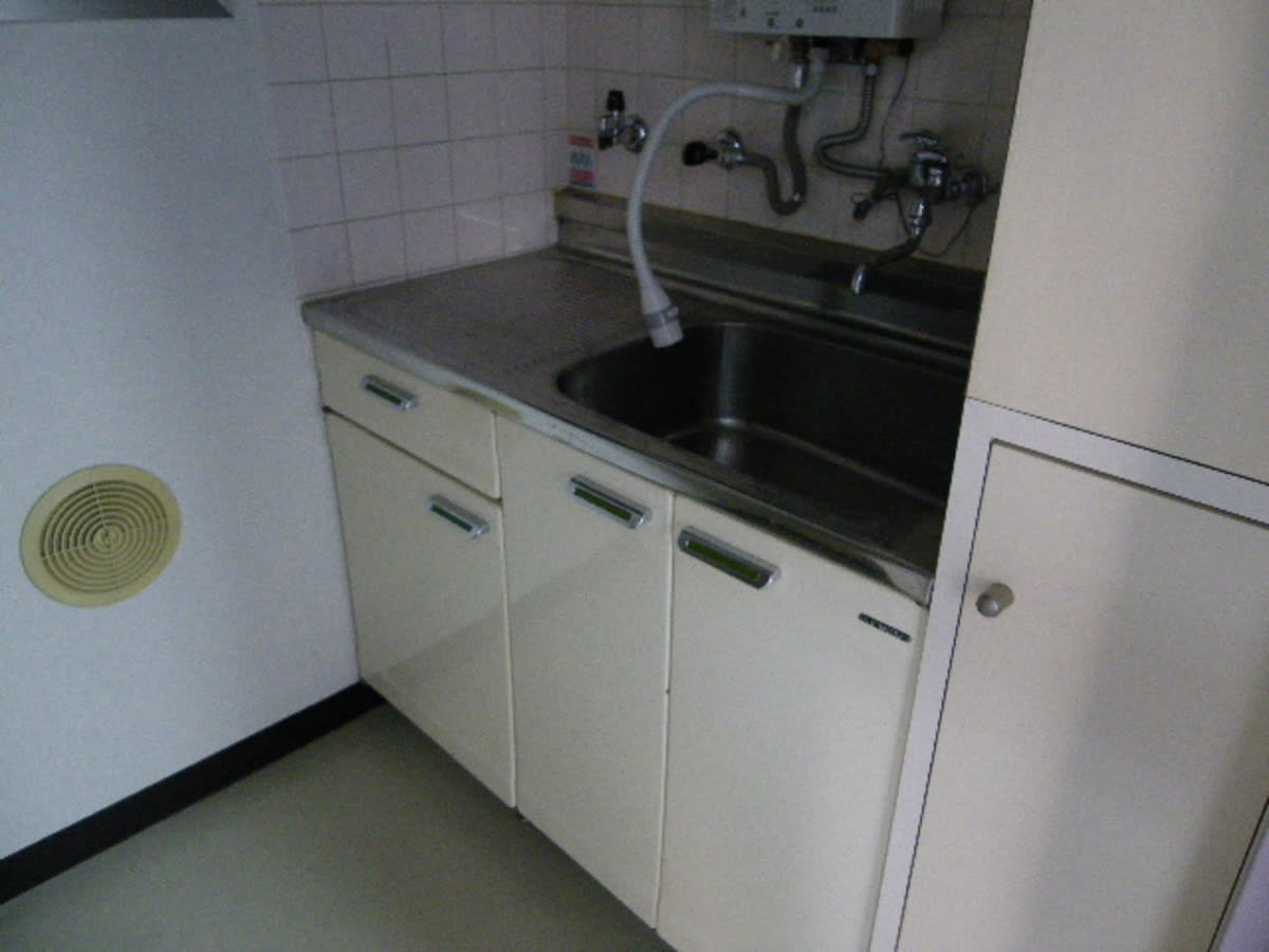 v20251016150709/fresh/building/J00100389991_8
