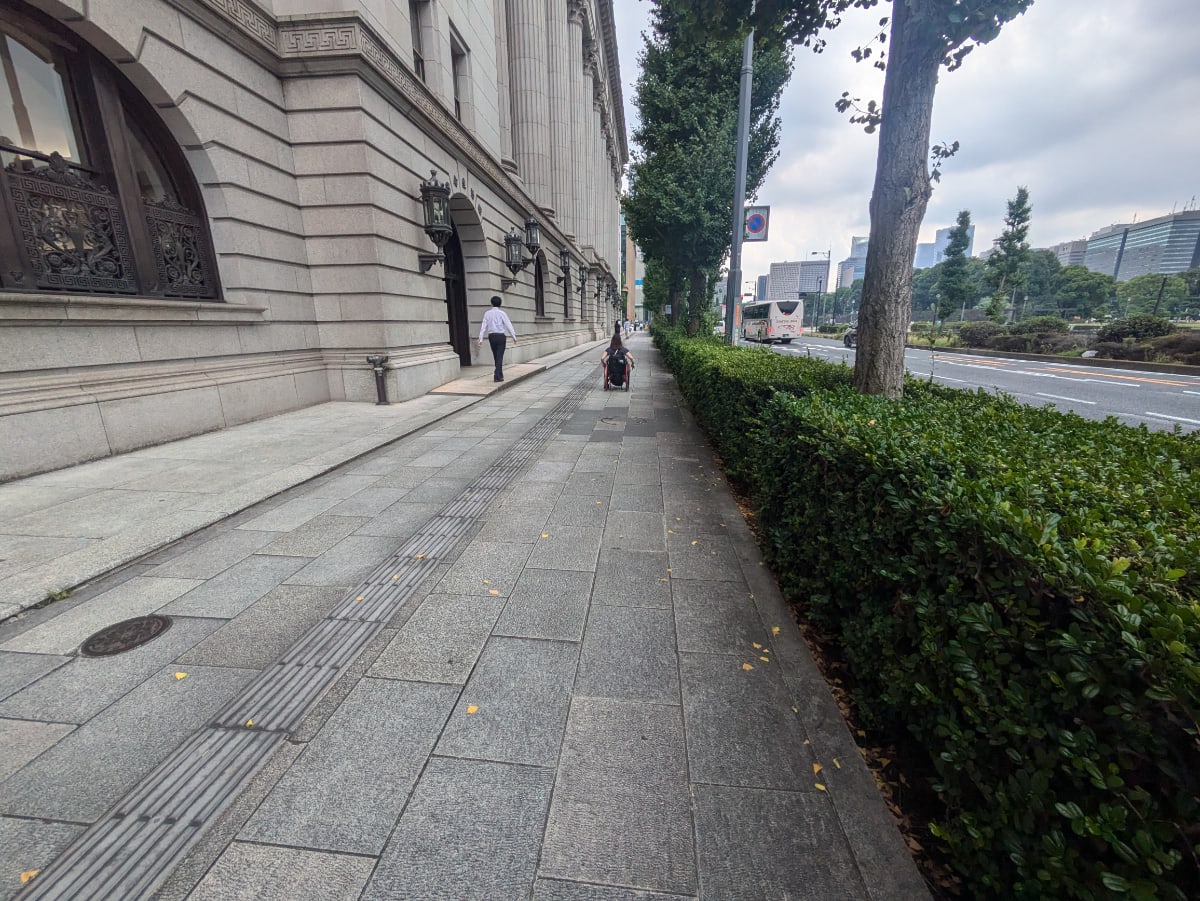 v20251016150710/fresh/building/J00100362345_13