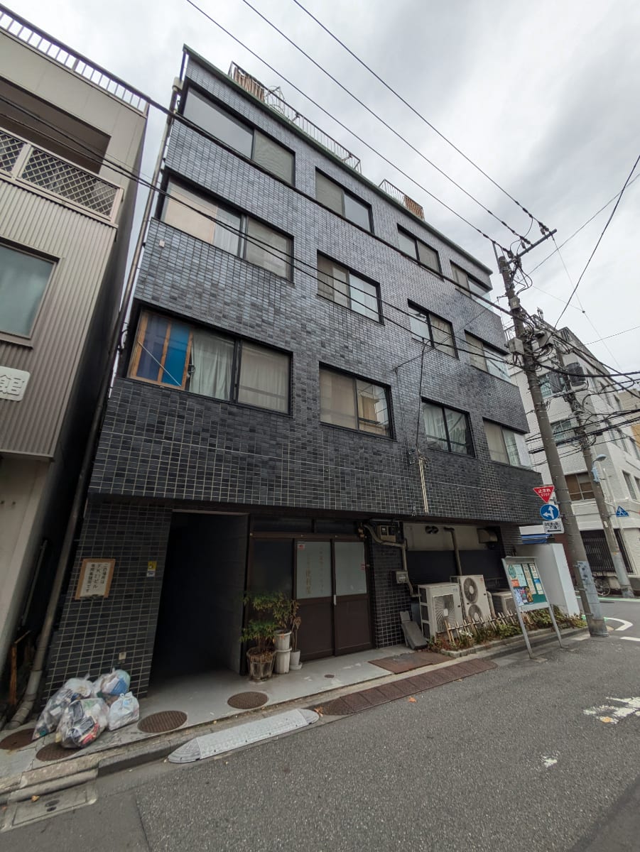 v20251016150710/fresh/building/J00100367630_5