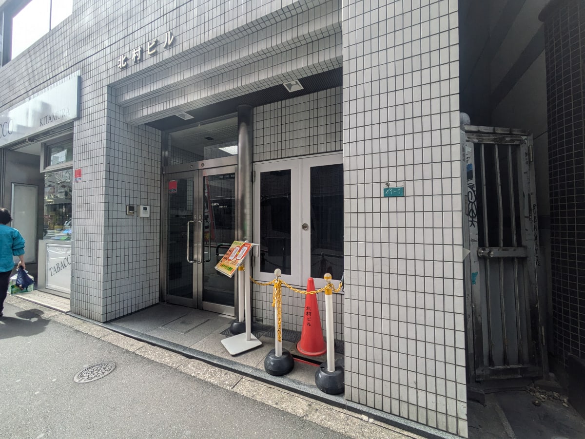 v20251016150710/fresh/building/J00100369345_3
