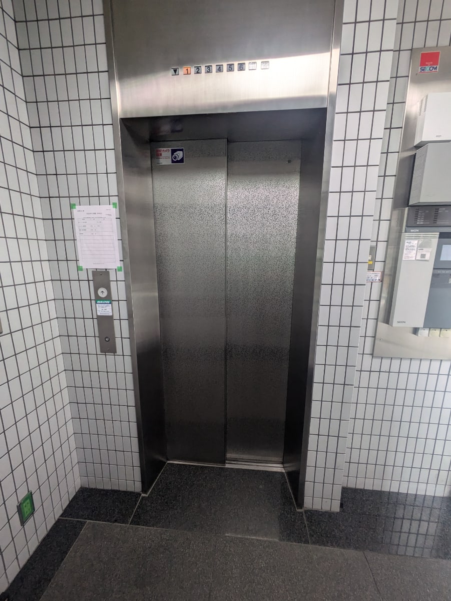 v20251016150710/fresh/building/J00100369345_4