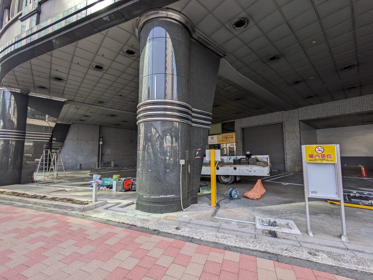 v20251016150710/fresh/building/J00100376395_14