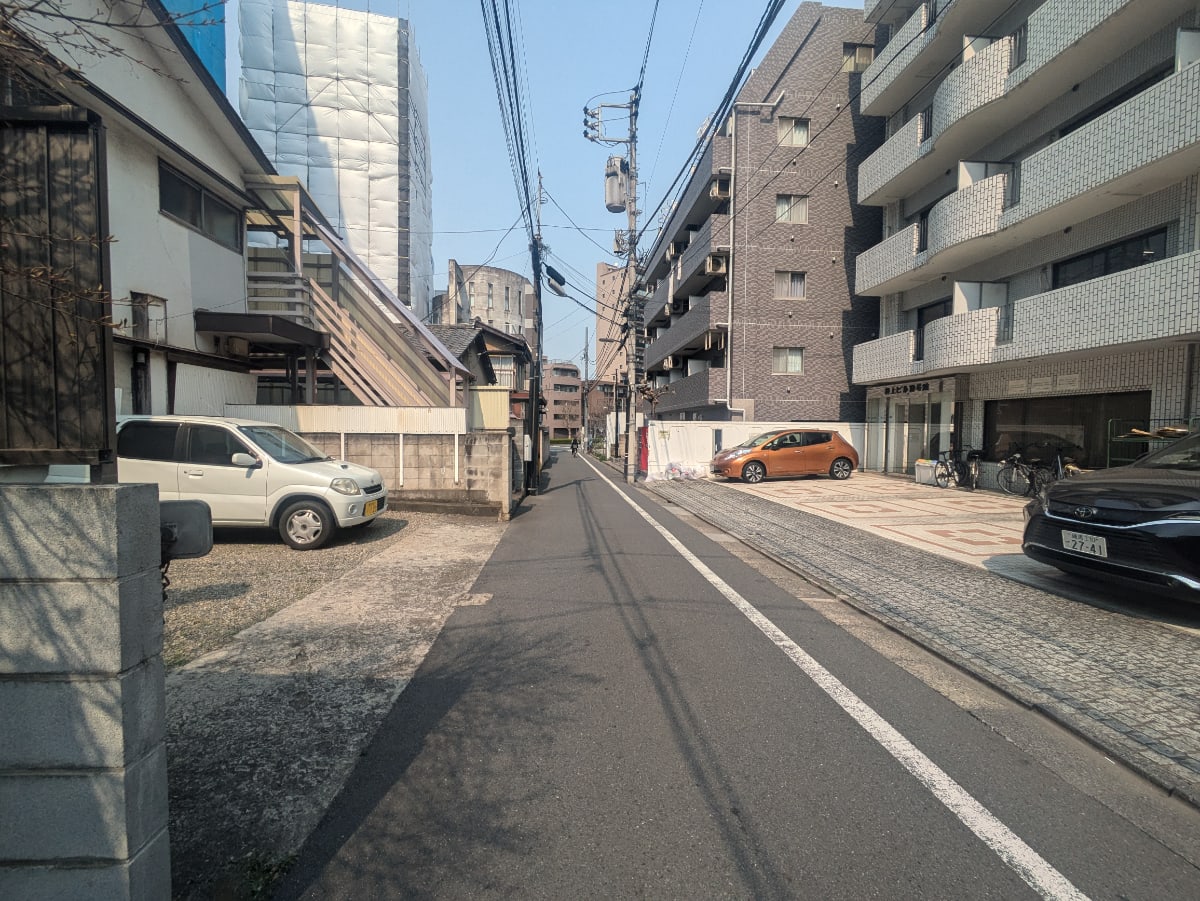 v20251016150710/fresh/building/J00100376841_11