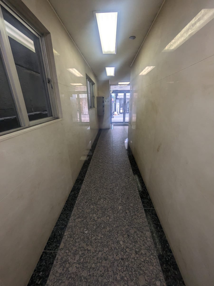 v20251016150710/fresh/building/J00100380090_10
