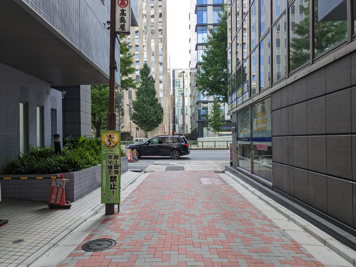 v20251016150710/fresh/building/J00100385609_13