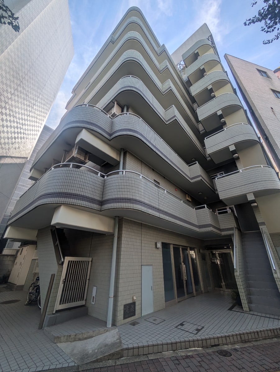 v20251016150710/fresh/building/J00100389031_10